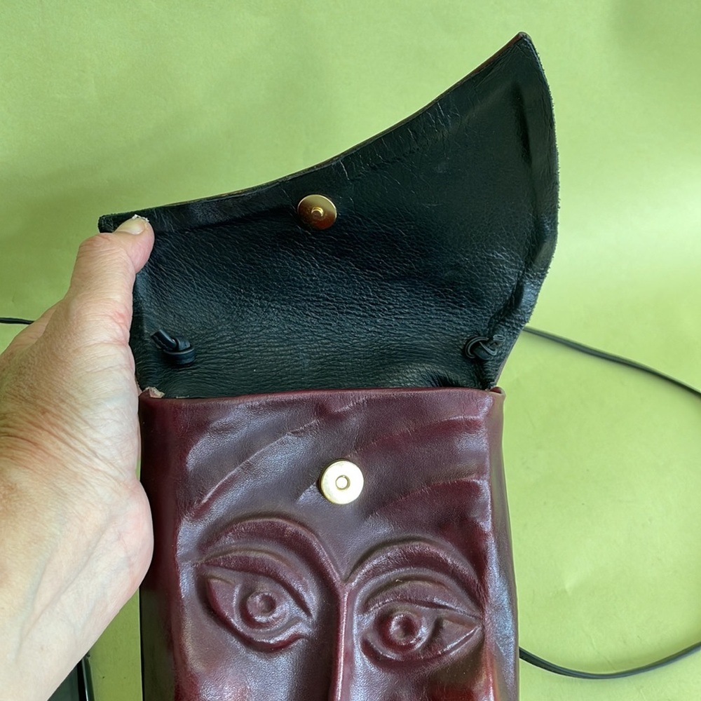 Vintage tool made all leather crossbody bag - Picture 6 of 8